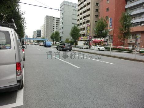 幅の広い道路です