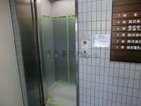 エレベーター