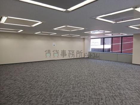 いちご川崎ビルの室内