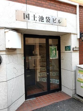 正面玄関
