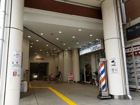 正面玄関