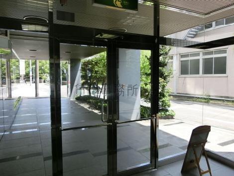 正面玄関