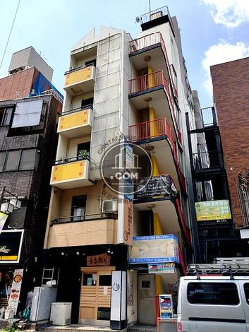 西川口ロイヤルビルの外観写真