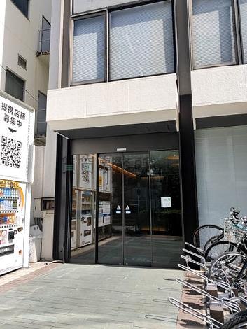 正面玄関