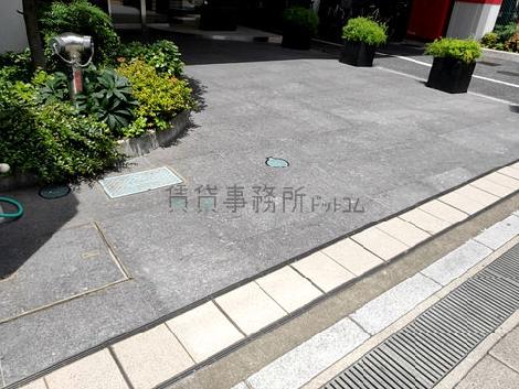 正面玄関