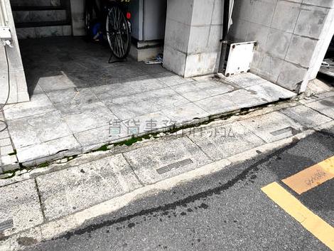正面玄関