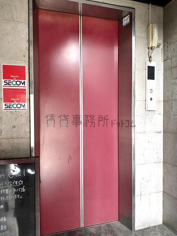エレベーター