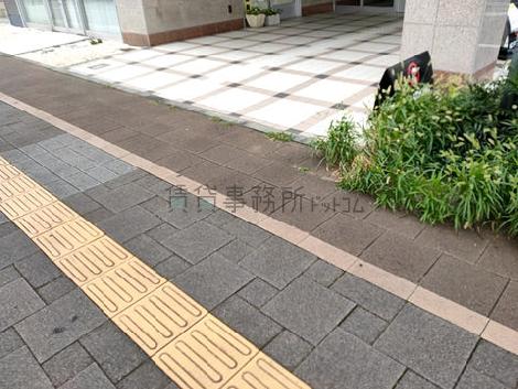 正面玄関