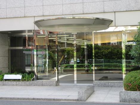 正面玄関