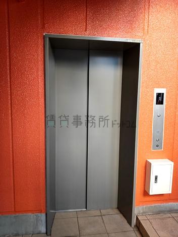 エレベーター