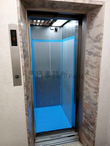 エレベーター