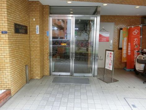 正面玄関