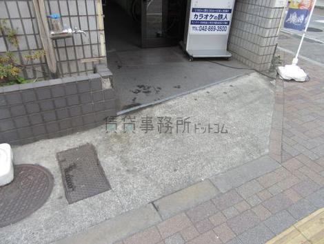 正面玄関