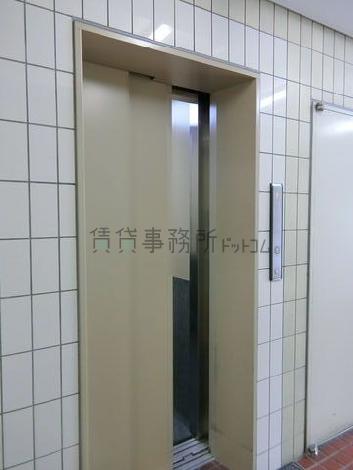 エレベーター