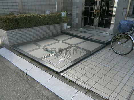 正面玄関