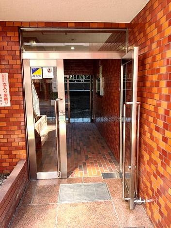 正面玄関