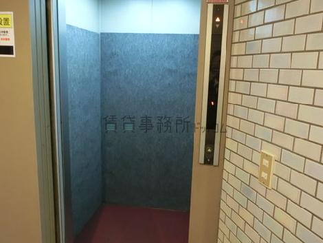 エレベーター
