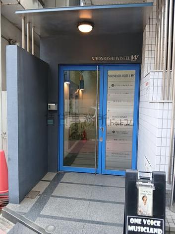 正面玄関