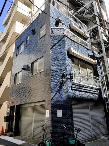 神田美土代町川崎ビルの外観写真