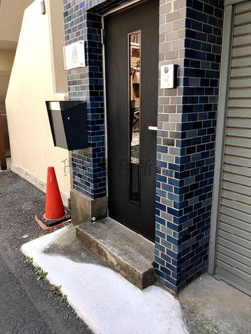 正面玄関