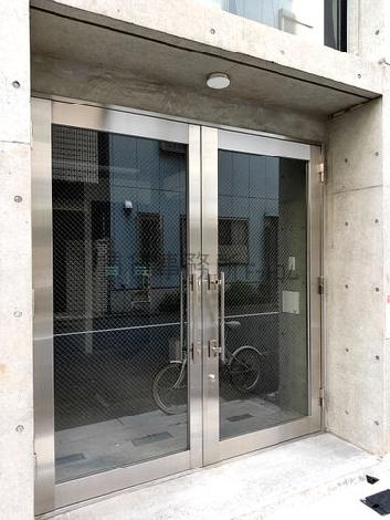 正面玄関