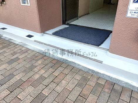 正面玄関