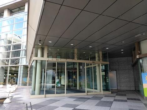 正面玄関