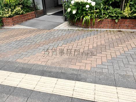 正面玄関