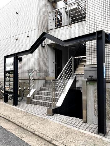 正面玄関