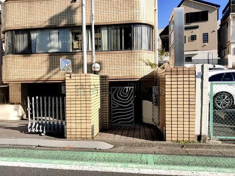 正面玄関