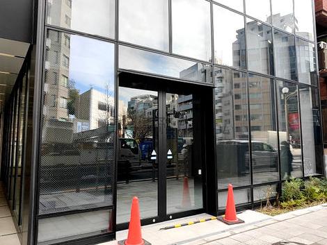 正面玄関