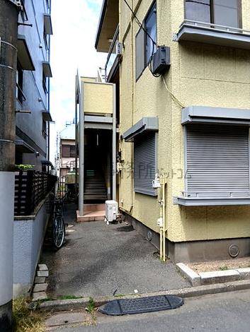 正面玄関