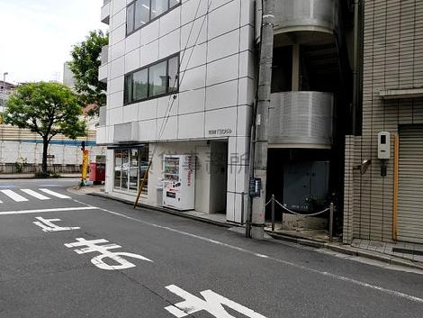 正面玄関