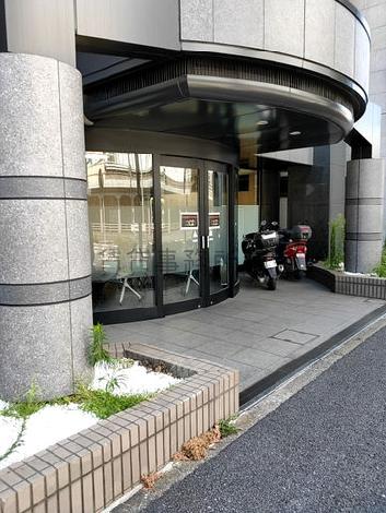 正面玄関