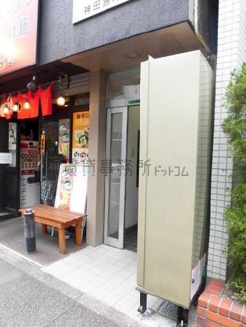 正面玄関