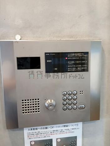 インターホン