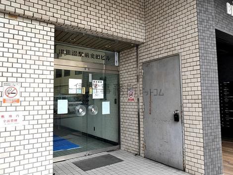 正面玄関
