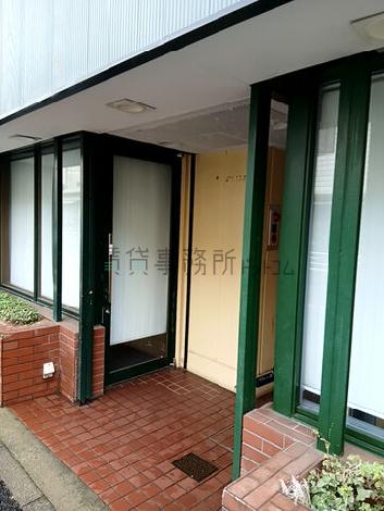 正面玄関