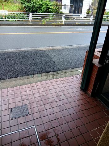 正面玄関