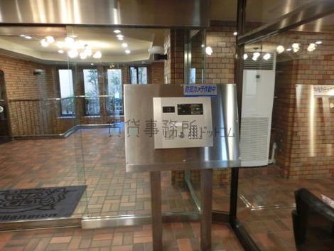 オートロックになっています