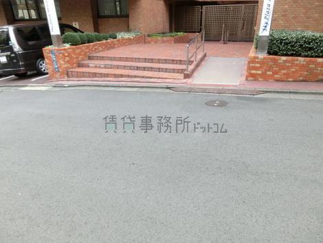 正面玄関