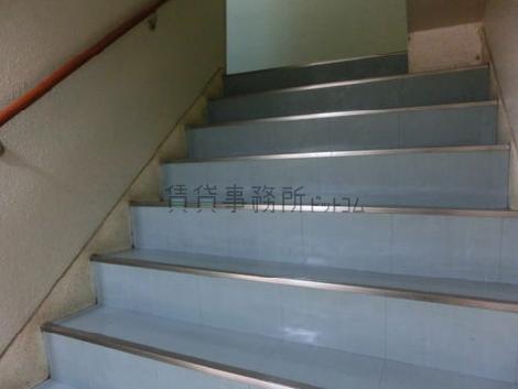 内階段です