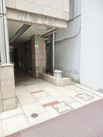 正面玄関