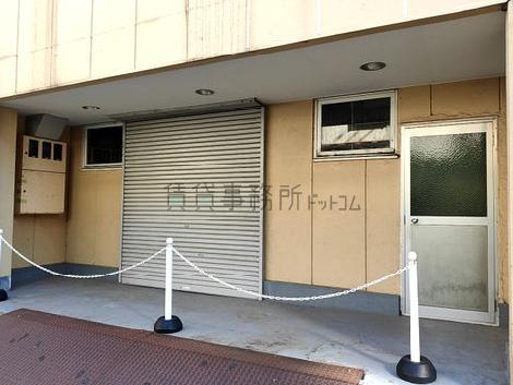 正面玄関