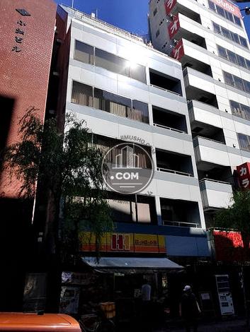 京橋AKビルの外観写真