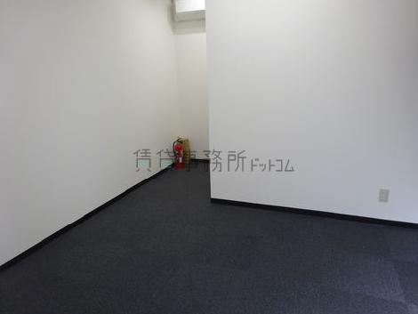 ツインタワー住利 住吉館の室内