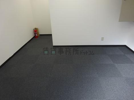 ツインタワー住利 住吉館の室内