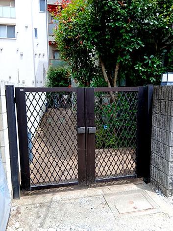 正面玄関