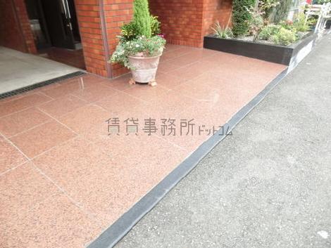 正面玄関