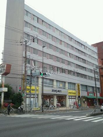 芹田ビルの外観写真